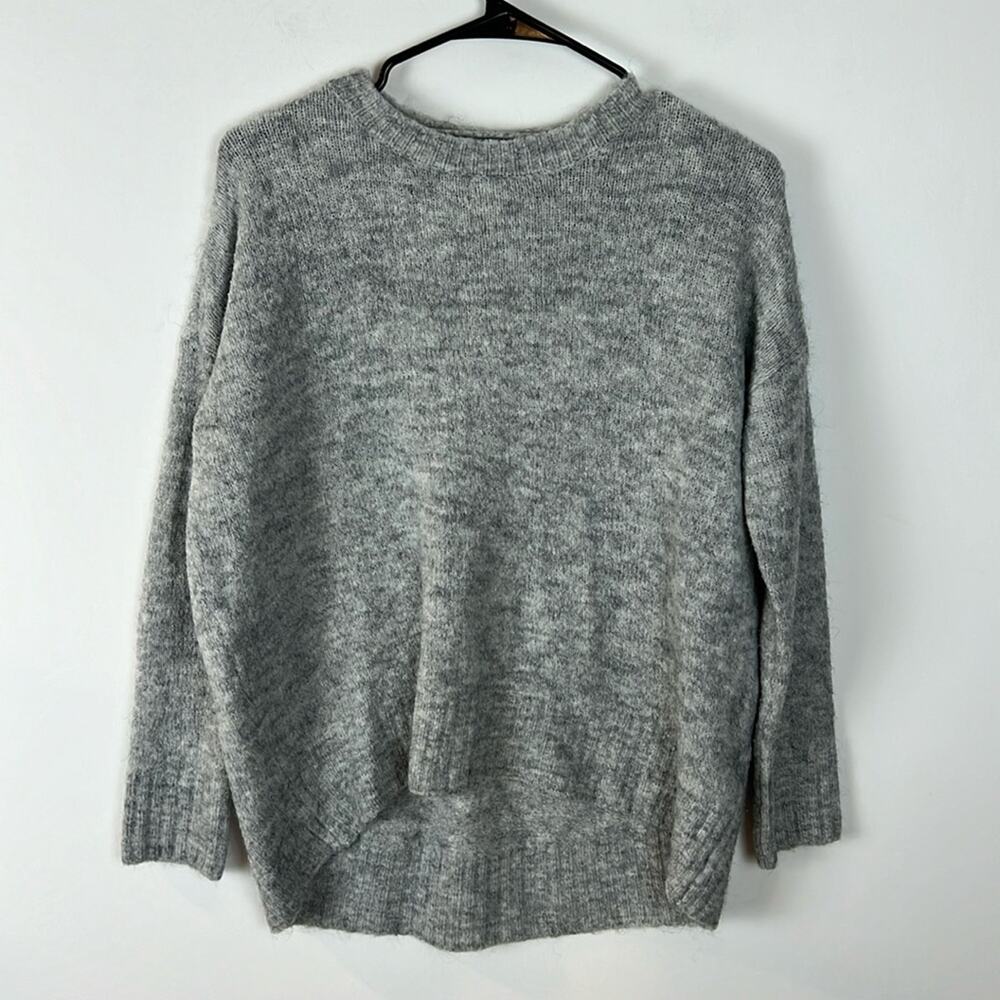 Vero Moda Sweater - Women's Small